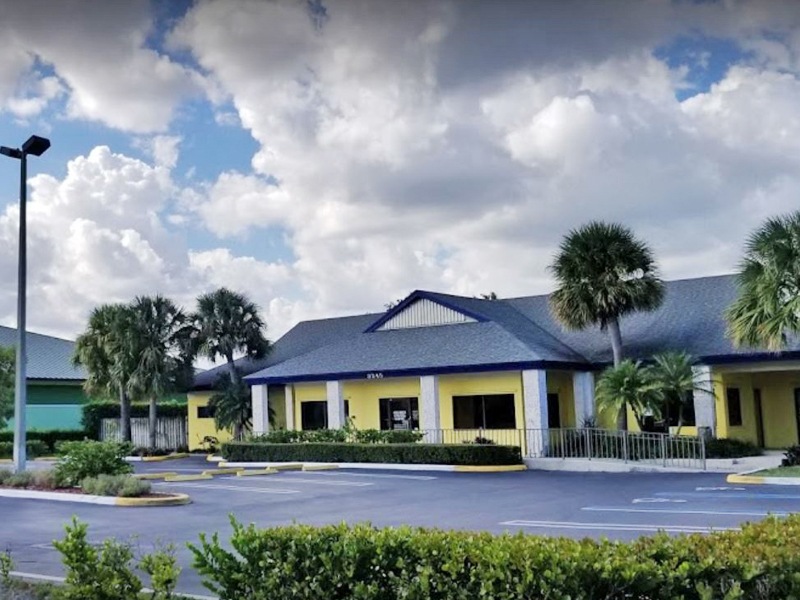 Shores Animal Clinic in West Palm Beach, FL
